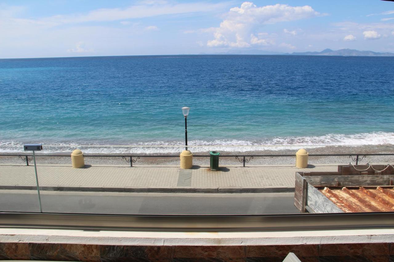 Sea Pearl Luxury Apartment Rhodes City Exterior foto